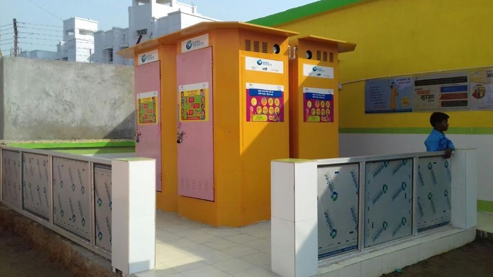 Peek-a-Poo: Toilets for Schools